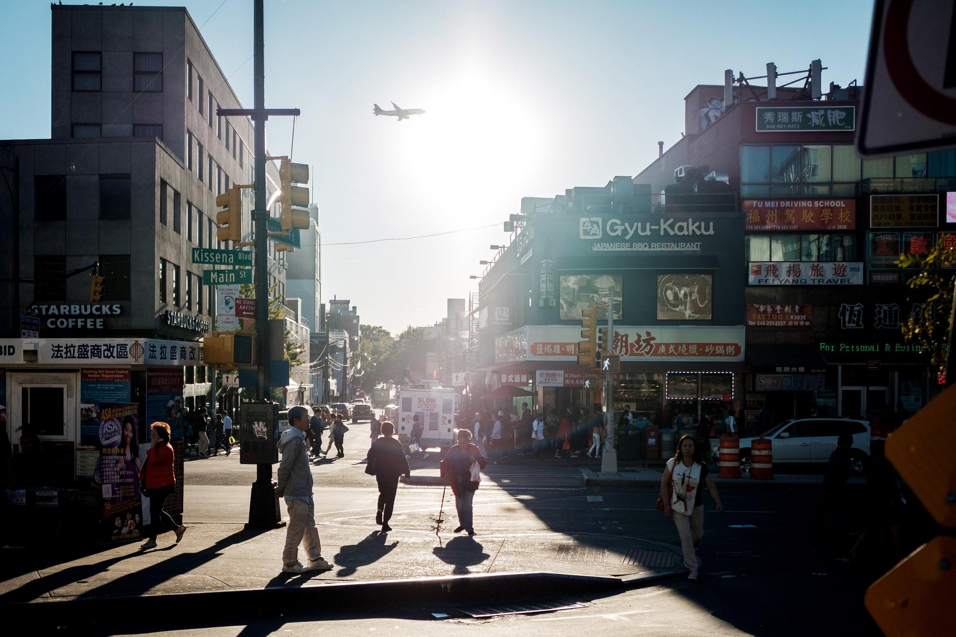 Flushing, Queens, NYC, Street, Sun, Chinatown