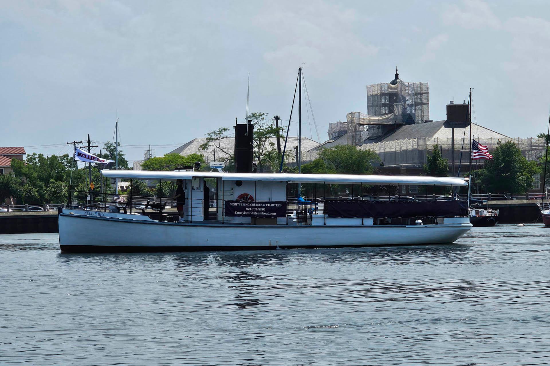 Coney Island Steamboat Company boat