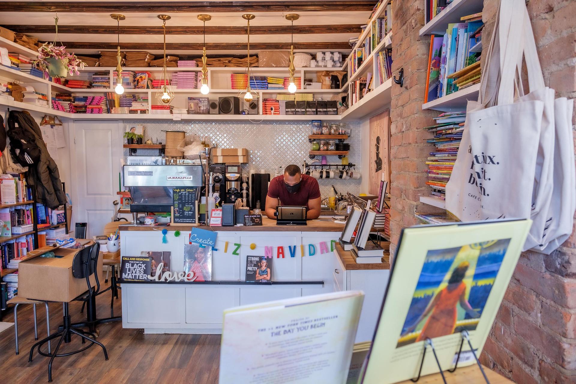 Cafe con libros, interior 