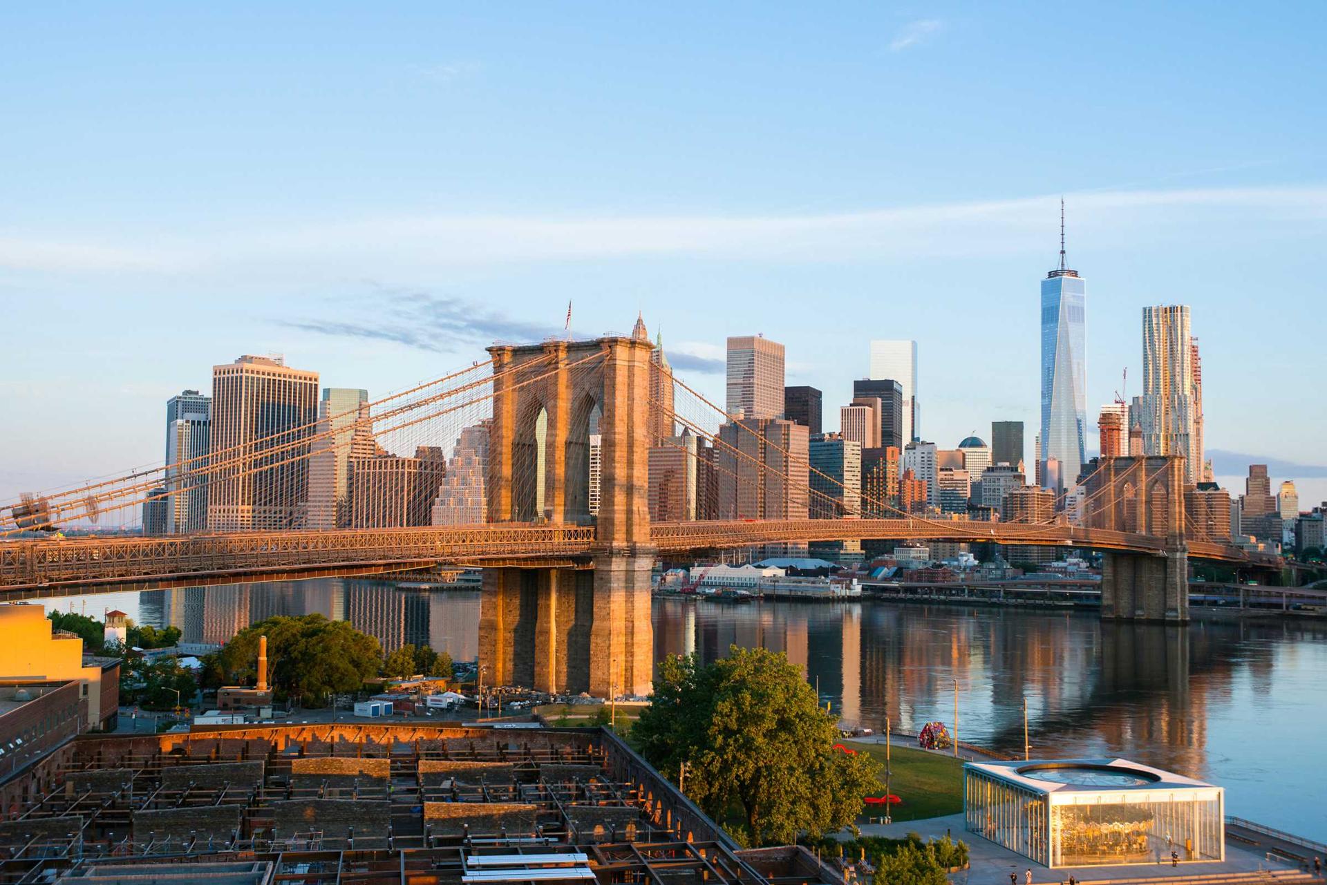 Brooklyn Bridge at sunset 